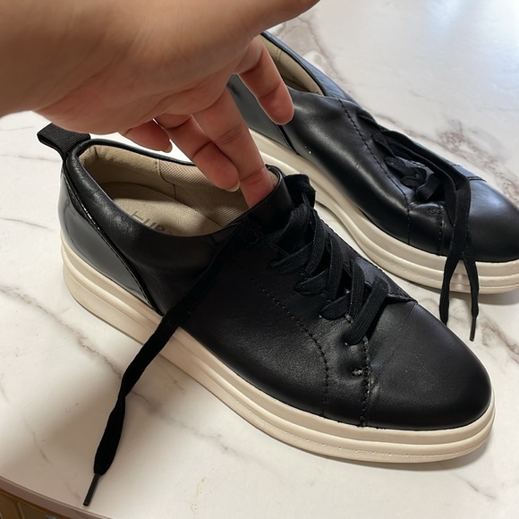 Naturalizer black sneakers - Picture 3 of 6